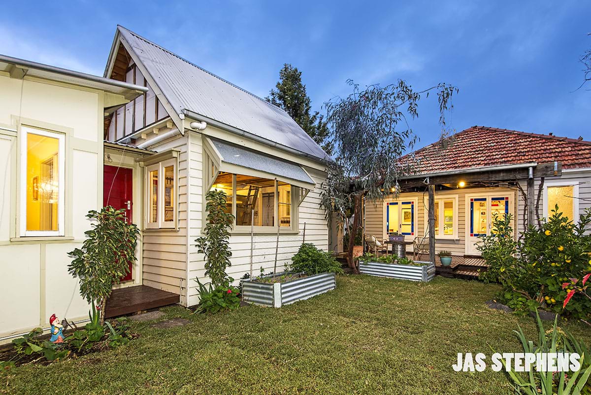 Buy property in Melbourne