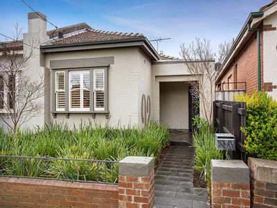 Buy property in Melbourne; Property Mavens; Buyers agents Flemington