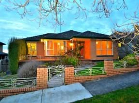 Buyers agents; Buy property Melbourne